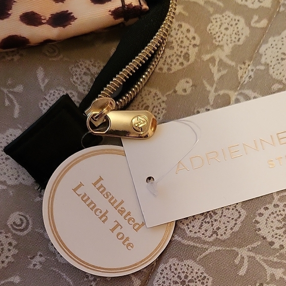 NEW Adrienne Vittadini Leopard Print Insulated Lunch Tote Bag - Black & Tan - Picture 6 of 12